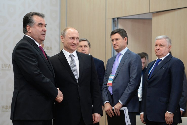 President of Russia Vladimir Putin meets with President of Tajikistan Emomali Rakhmon