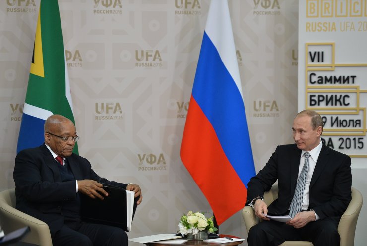 Беседа Президента Российской Федерации Владимира Путина с Президентом ЮАР Джейкобом Зумой