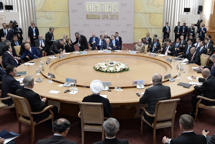 Встреча лидеров БРИКС с лидерами приглашенных государств